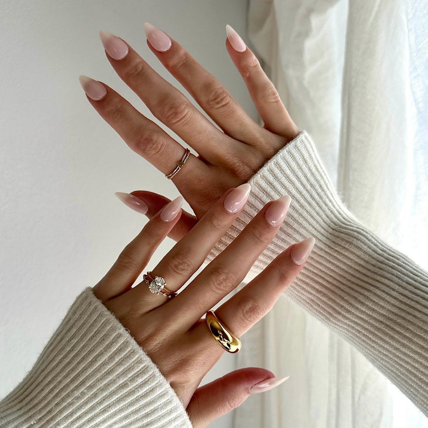 Clean Girl Vibes - Celebritips