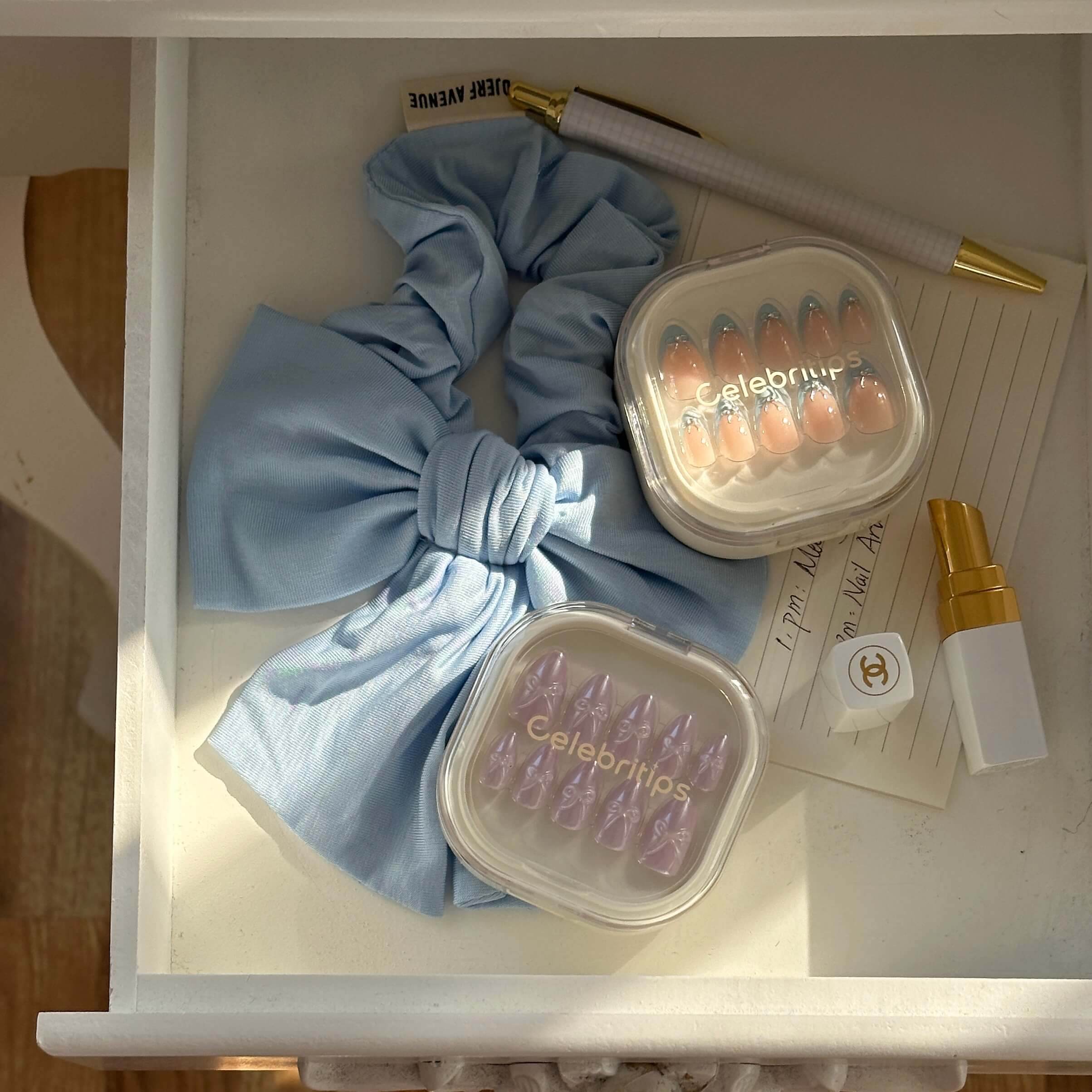 Pastel Color Bow Nails